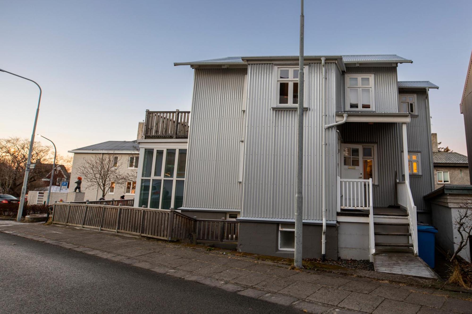 Day Dream Soleyjargata Rooms & Apartments Reykjavik Exterior photo